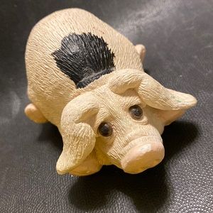Vintage ceramic farmhouse painted pig